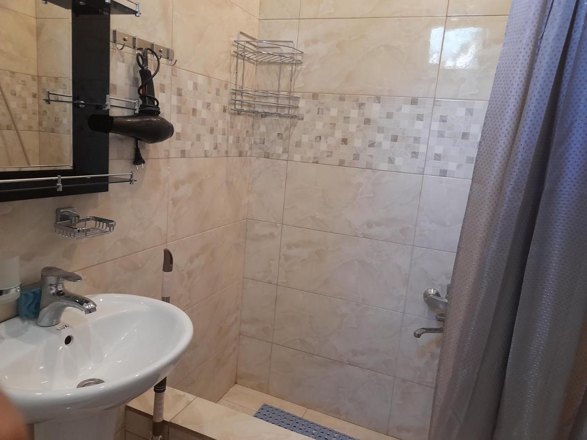 Lela Guest House ميستيا المظهر الخارجي الصورة