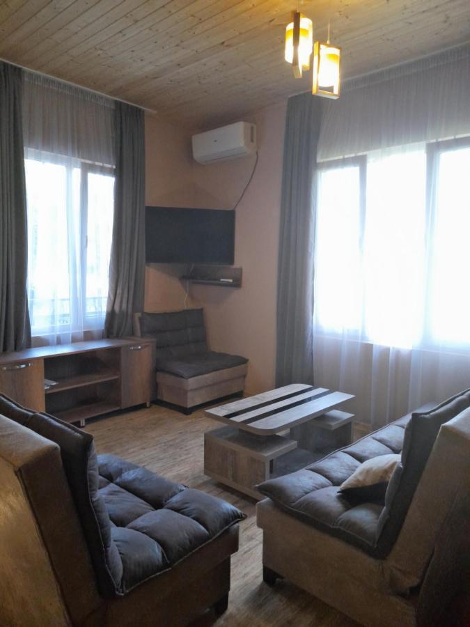 Lela Guest House ميستيا المظهر الخارجي الصورة