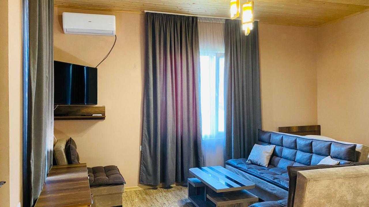 Lela Guest House ميستيا المظهر الخارجي الصورة