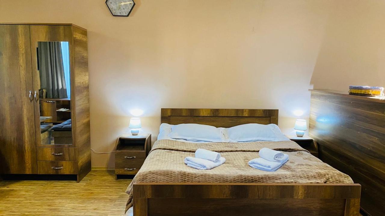 Lela Guest House ميستيا المظهر الخارجي الصورة