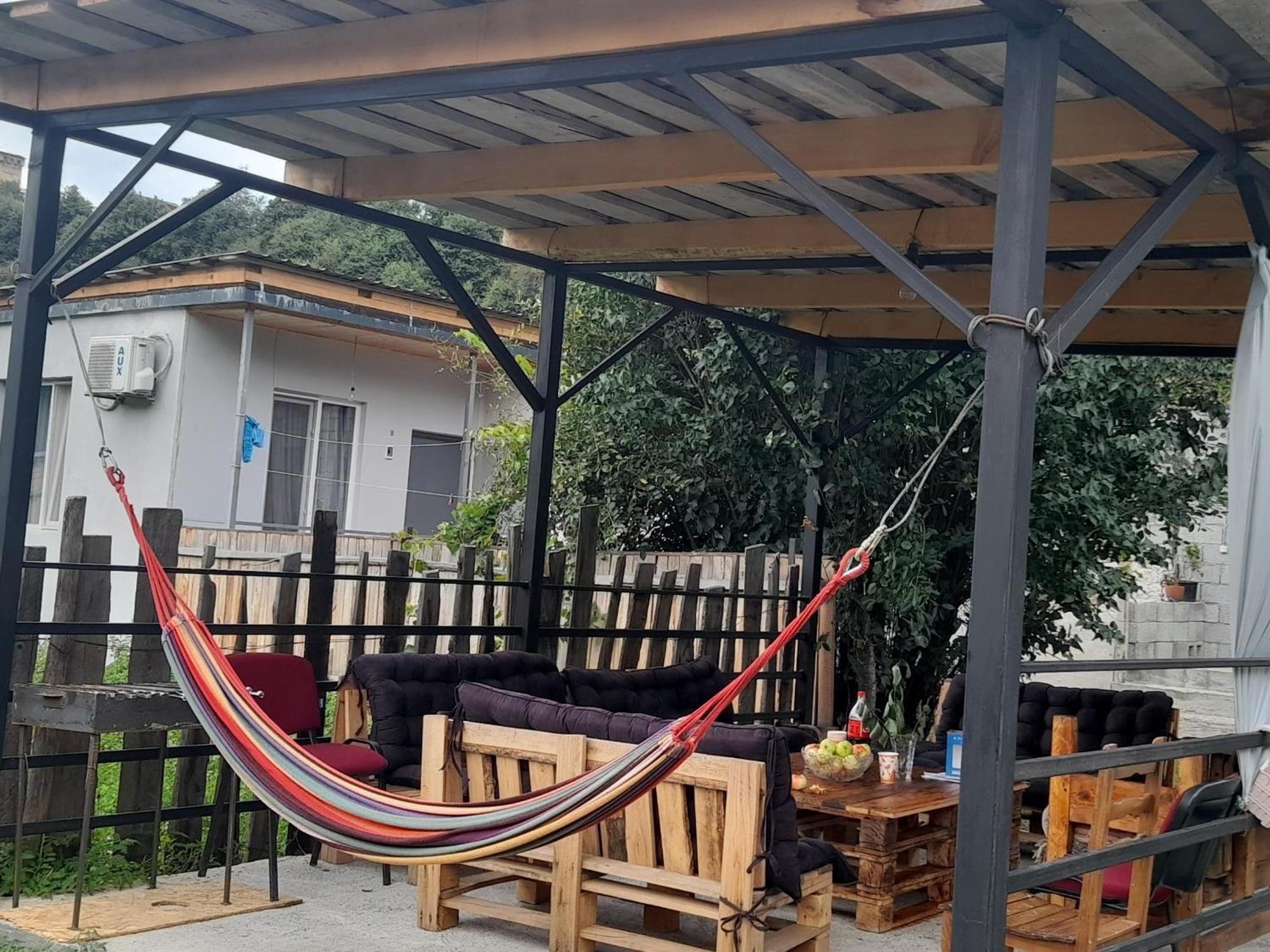 Lela Guest House ميستيا المظهر الخارجي الصورة