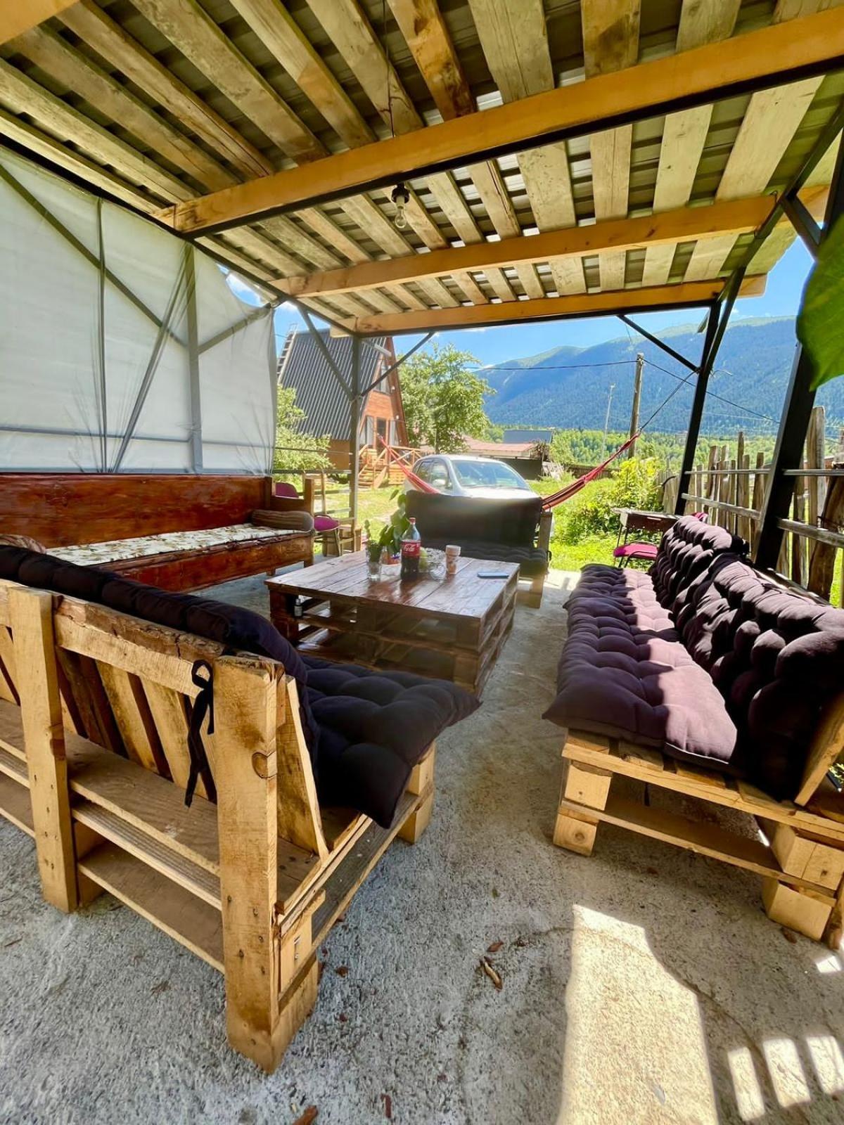 Lela Guest House ميستيا المظهر الخارجي الصورة